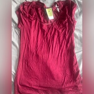 Plain red tshirt size large